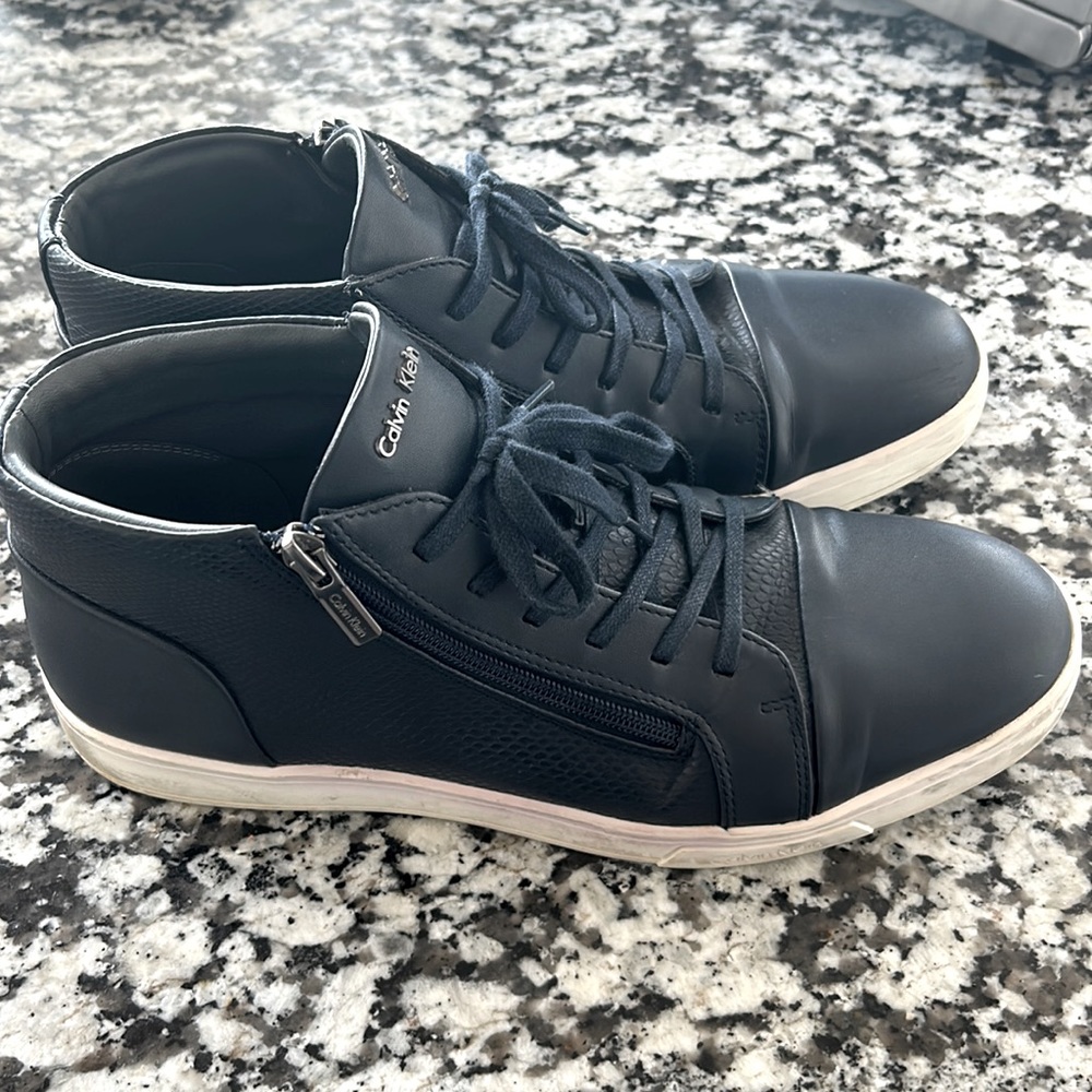 Calvin Klein fashion high tops true size 10